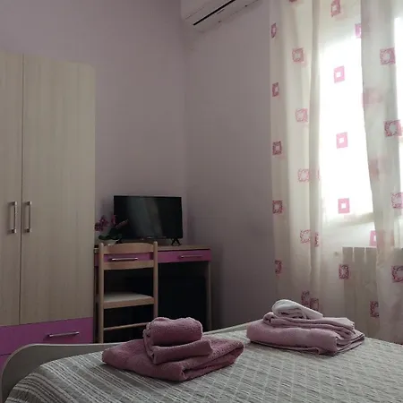 Max Bed & Breakfast *