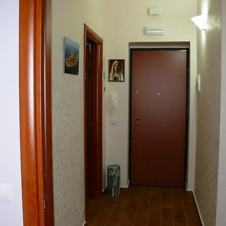 Max Oda ve Kahvaltı Messina