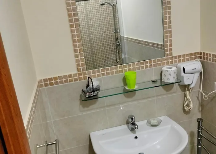 Max Bed & Breakfast 4*